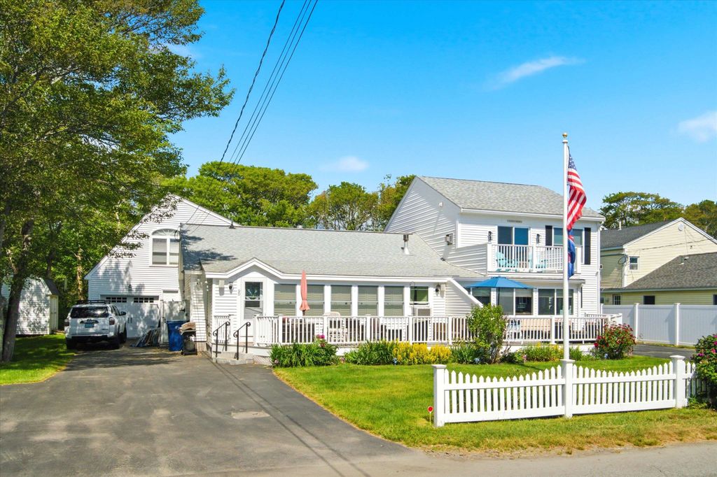 Image 21 of property listing at 90 Kings Highway, Hampton, NH 03842