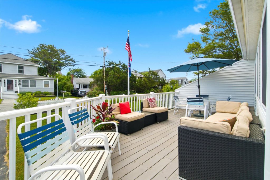 Image 55 of property listing at 90 Kings Highway, Hampton, NH 03842