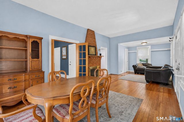 900 Racebrook Road, Orange, CT 06477