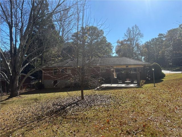 3265 Spreading Oak SW Drive, Atlanta, GA 30311