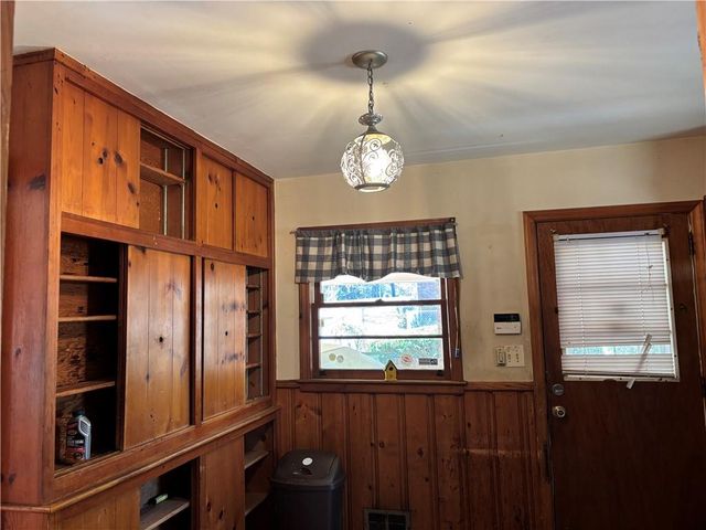 3265 Spreading Oak SW Drive, Atlanta, GA 30311