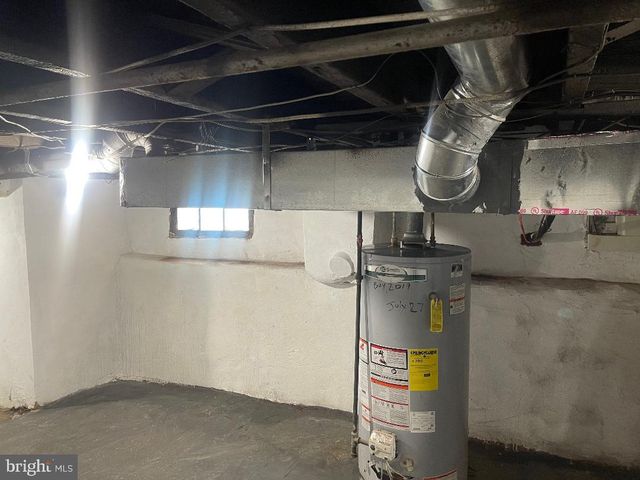 1119 CHESTNUT ST, Darby, PA 19023