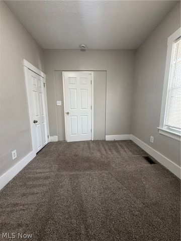 8801 Platten Avenue DOWN, Cleveland, OH 44102