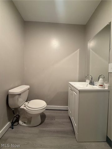 8801 Platten Avenue DOWN, Cleveland, OH 44102