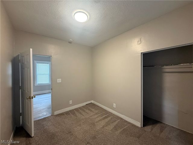 8801 Platten Avenue DOWN, Cleveland, OH 44102