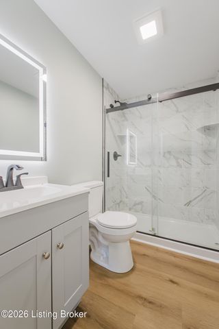2706 Pioneer Rd, Louisville, KY 40216