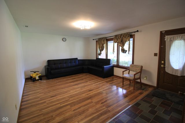 801 Reda Road, Indianapolis, IN 46227