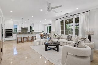 118 Chestnut Grove, Irvine, CA 92620