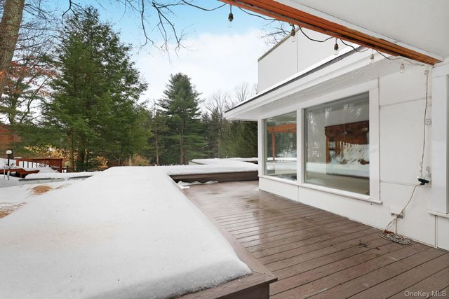 1202 Jackson Corners Road, Red Hook, NY 12571