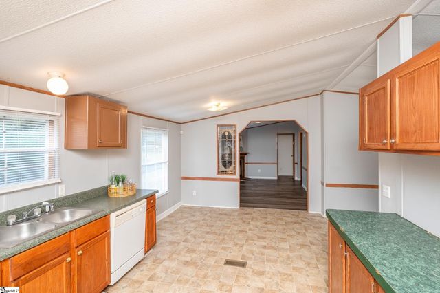 4 Hydro Court, Greenville, SC 29611