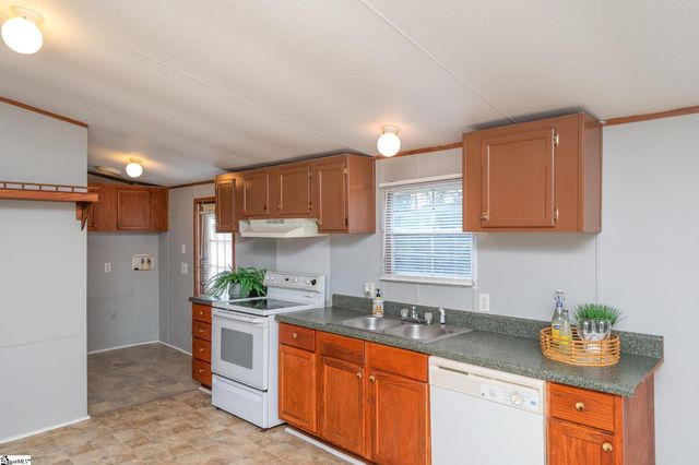 4 Hydro Court, Greenville, SC 29611