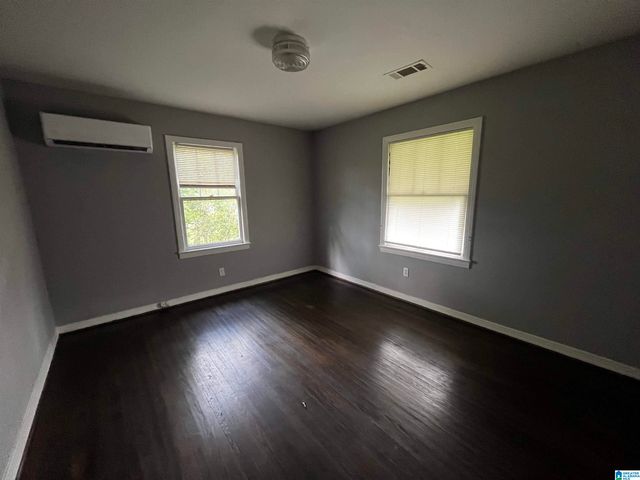 3402 33RD COURT N, Birmingham, AL 35207