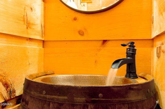 4424 & 4428 Grindstone Ridge Road, Pigeon Forge, TN 37863