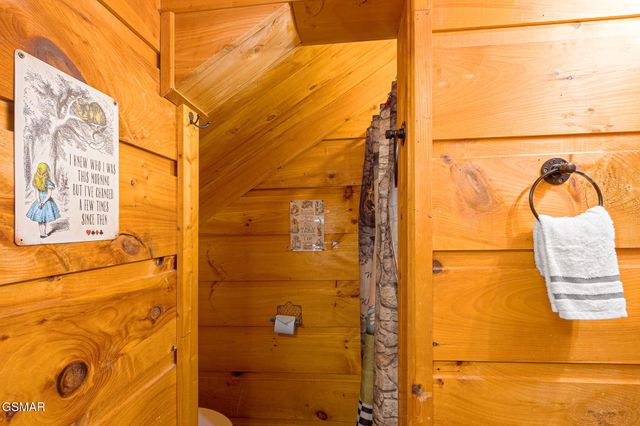 4424 & 4428 Grindstone Ridge Road, Pigeon Forge, TN 37863