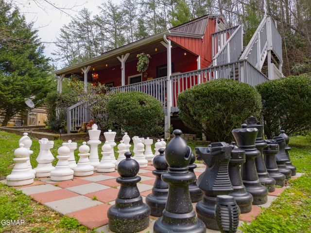 4424 & 4428 Grindstone Ridge Road, Pigeon Forge, TN 37863
