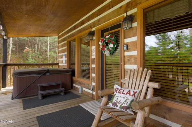 4424 & 4428 Grindstone Ridge Road, Pigeon Forge, TN 37863