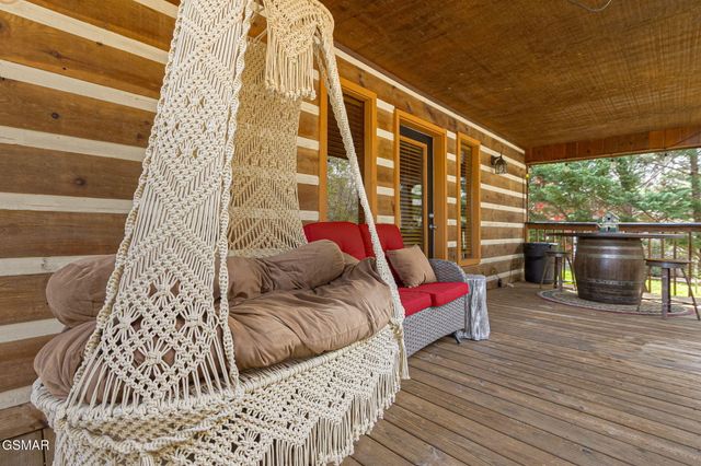 4424 & 4428 Grindstone Ridge Road, Pigeon Forge, TN 37863