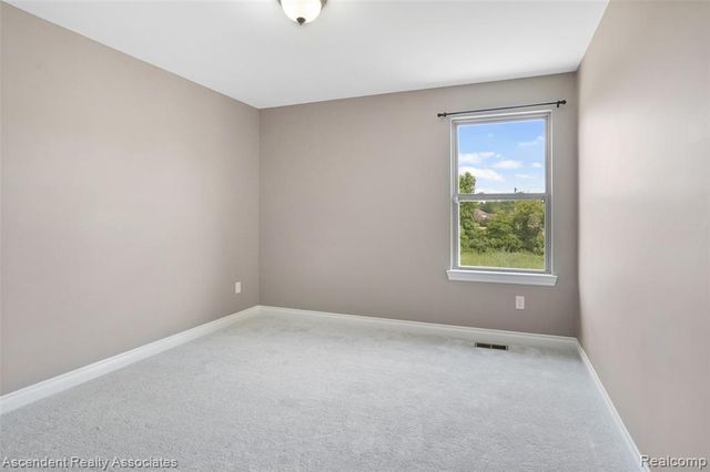 915 Appleton Court, Oakland, MI 48363