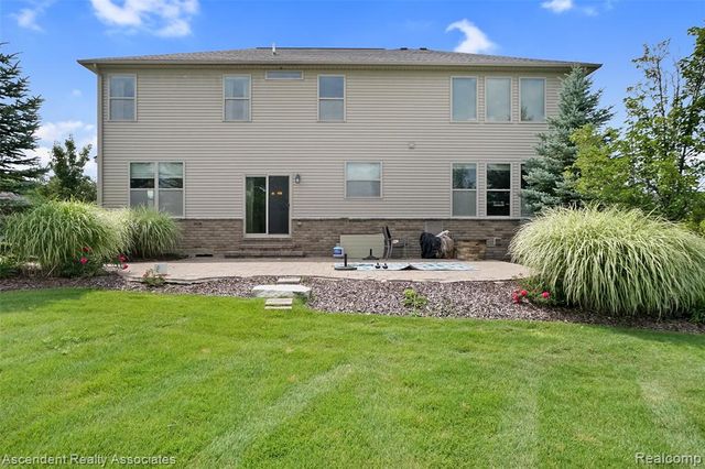 915 Appleton Court, Oakland, MI 48363