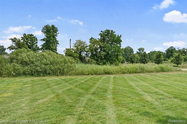 915 Appleton Court, Oakland, MI 48363