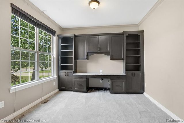 915 Appleton Court, Oakland, MI 48363