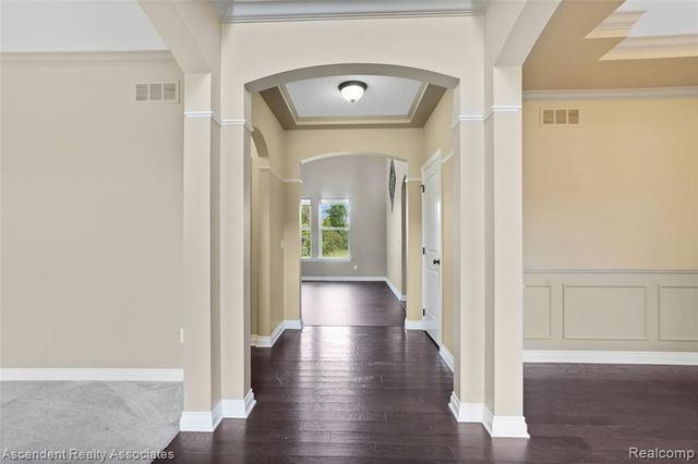 915 Appleton Court, Oakland, MI 48363