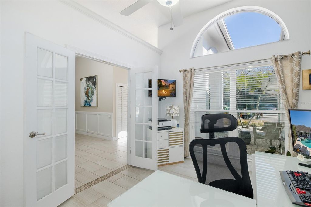 Image 16 of property listing at 17304 CARRIAGE WAY, Odessa, FL 33556