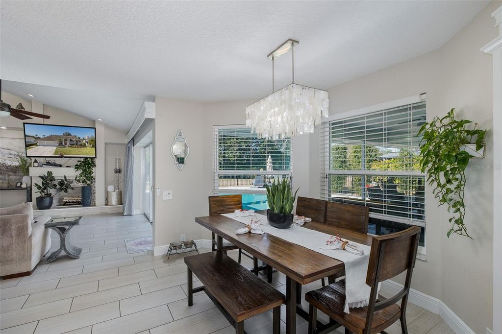 Image 20 of property listing at 17304 CARRIAGE WAY, Odessa, FL 33556