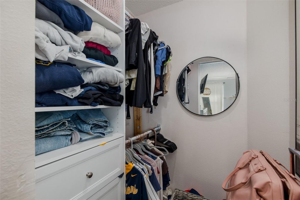 Image 33 of property listing at 17304 CARRIAGE WAY, Odessa, FL 33556