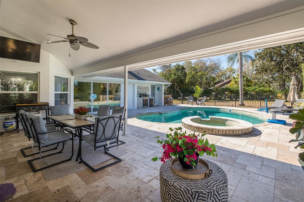 Image 48 of property listing at 17304 CARRIAGE WAY, Odessa, FL 33556