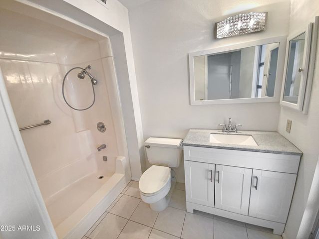 9806 W HUTTON Drive, Sun City, AZ 85351