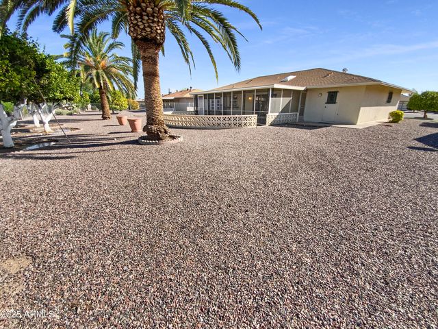 9806 W HUTTON Drive, Sun City, AZ 85351