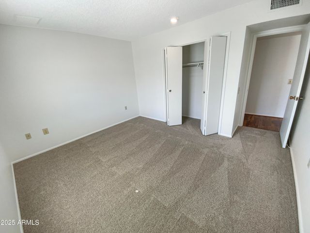 9806 W HUTTON Drive, Sun City, AZ 85351