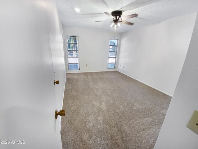 9806 W HUTTON Drive, Sun City, AZ 85351