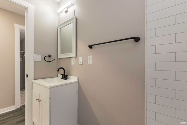 2409 S Elliott Street, Muncie, IN 47302