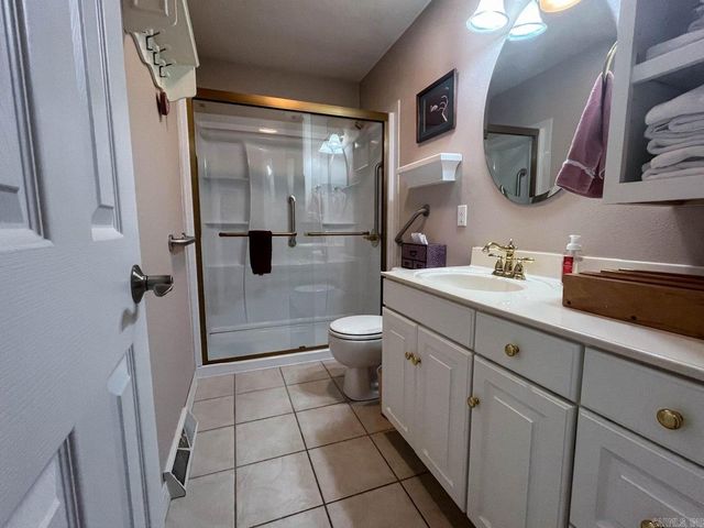 2110 Cambridge Drive, West Plains, Mo, AR 65775