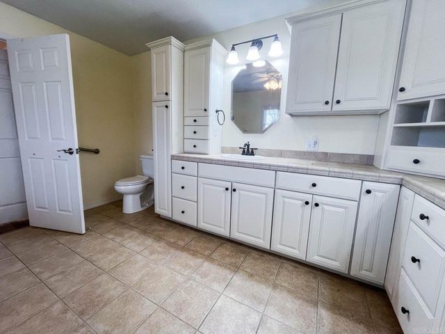 2110 Cambridge Drive, West Plains, Mo, AR 65775