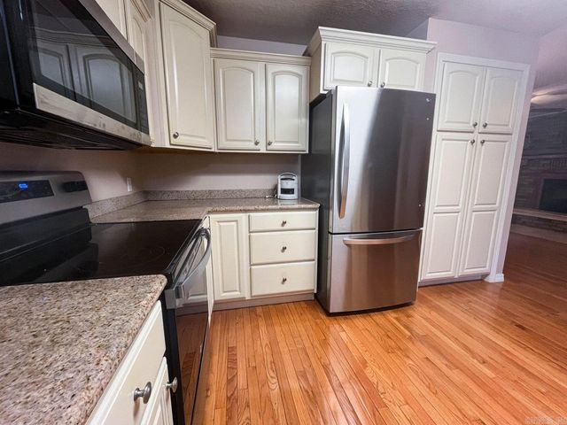 2110 Cambridge Drive, West Plains, Mo, AR 65775