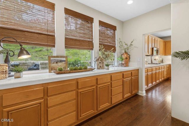 4886 Via Camino, Thousand Oaks, CA 91320