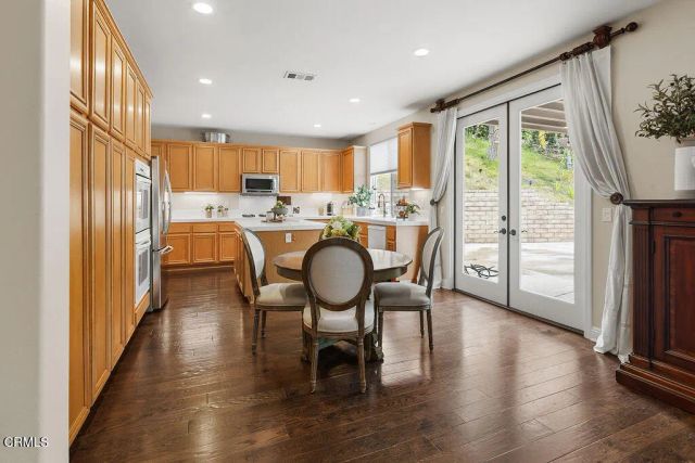 4886 Via Camino, Thousand Oaks, CA 91320