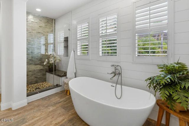 4886 Via Camino, Thousand Oaks, CA 91320