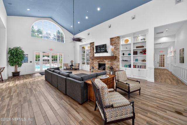 8550 TOUCHTON Road 1022, Jacksonville, FL 32216