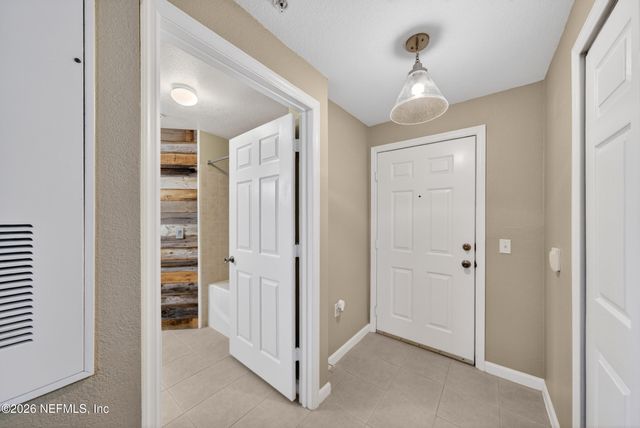 8550 TOUCHTON Road 1022, Jacksonville, FL 32216