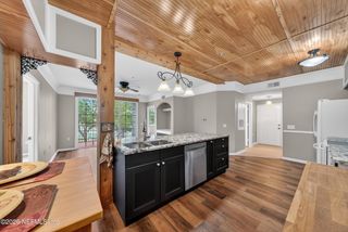 8550 TOUCHTON Road 1022, Jacksonville, FL 32216