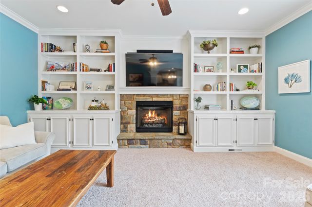 314 Stone Cliff Lane, Lake Wylie, SC 29710
