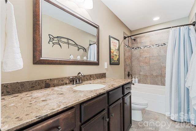 314 Stone Cliff Lane, Lake Wylie, SC 29710
