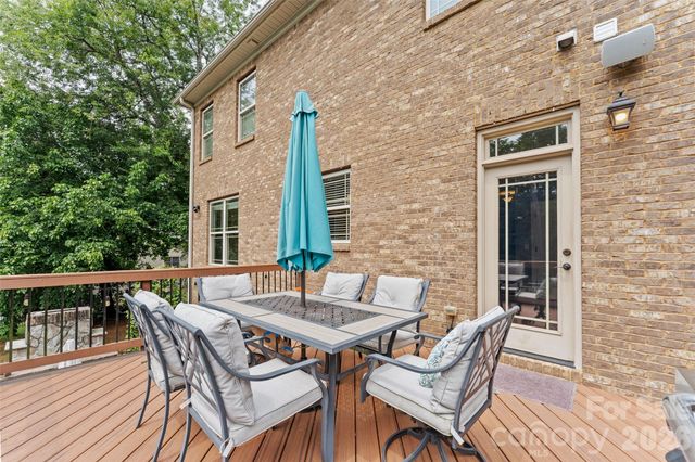 314 Stone Cliff Lane, Lake Wylie, SC 29710