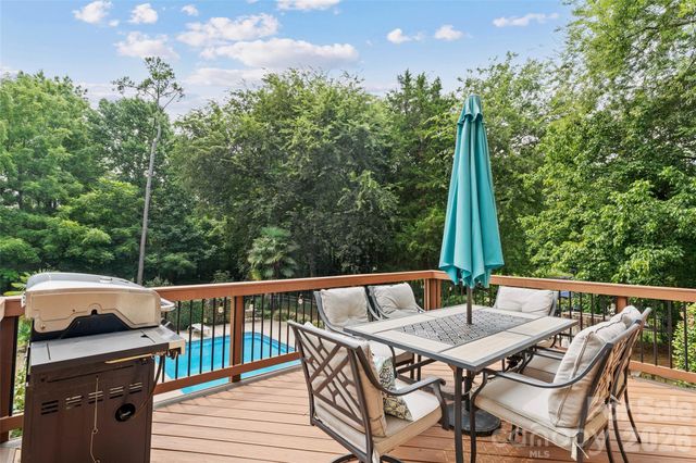 314 Stone Cliff Lane, Lake Wylie, SC 29710