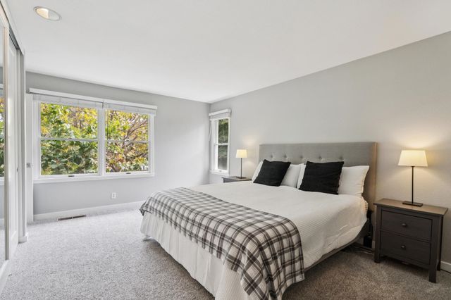 641 Centre Ct, Alameda, CA 94502