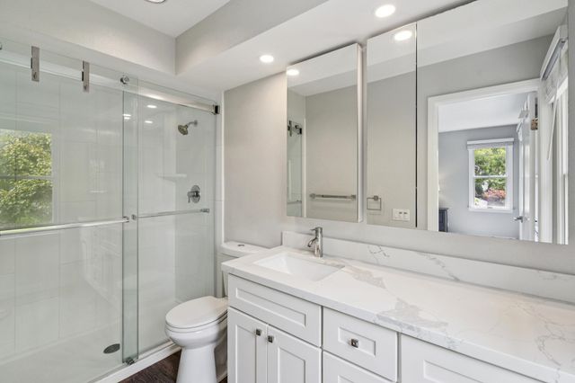 641 Centre Ct, Alameda, CA 94502